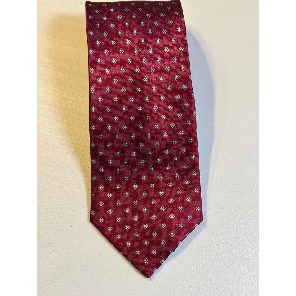 BILLBLASS Mens‎ Silk Necktie Burgundy Geometric Pattern  Dress Tie Preowned